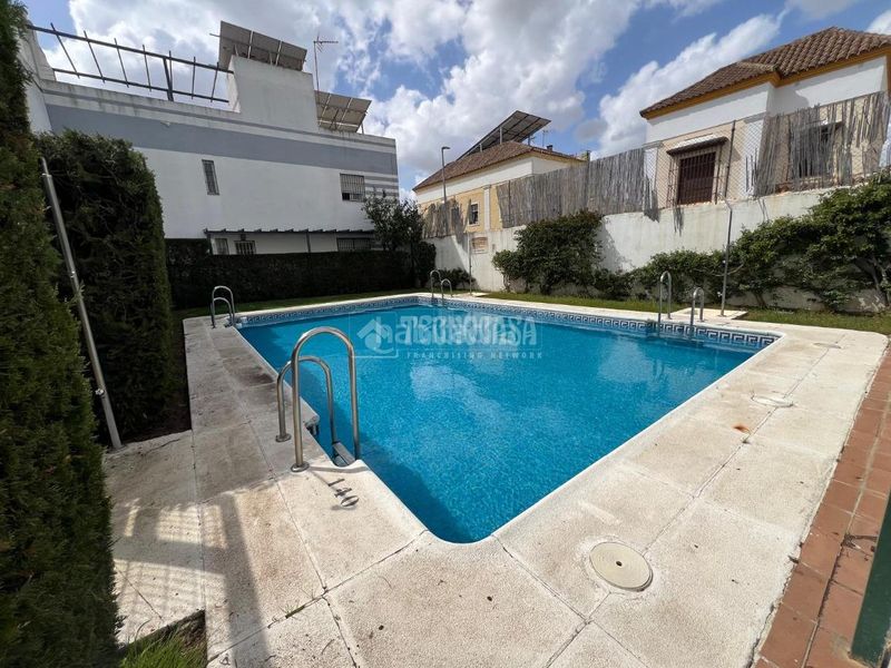 Foto ad97911a-2606-42f2-bec8-683c570e2c04. Casa a Arco Norte - Avda España Dos Hermanas