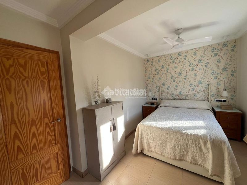 Foto a6b7af13-93d3-4089-89f0-b9588e9dbc8a. Pis a Arco Norte - Avda España Dos Hermanas