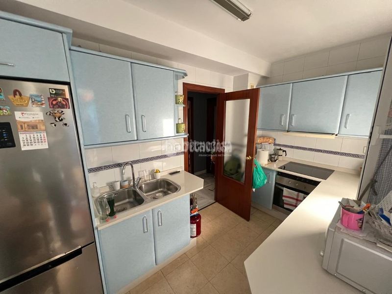 Foto d9086145-1f0b-4371-97c4-1a7e06b6b964. Pis a Arco Norte - Avda España Dos Hermanas