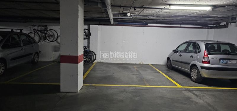 Foto 1c63d810-aee1-4bc8-a289-402c904bd58a. Aparcament cotxe a San Pablo Sevilla