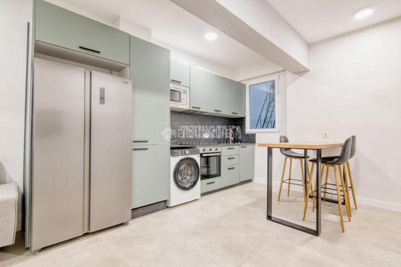 Foto 30ed2728-1ae2-4826-a2ef-cba889b9f021. Etagenwohnung mit heizung in Salesas Salamanca