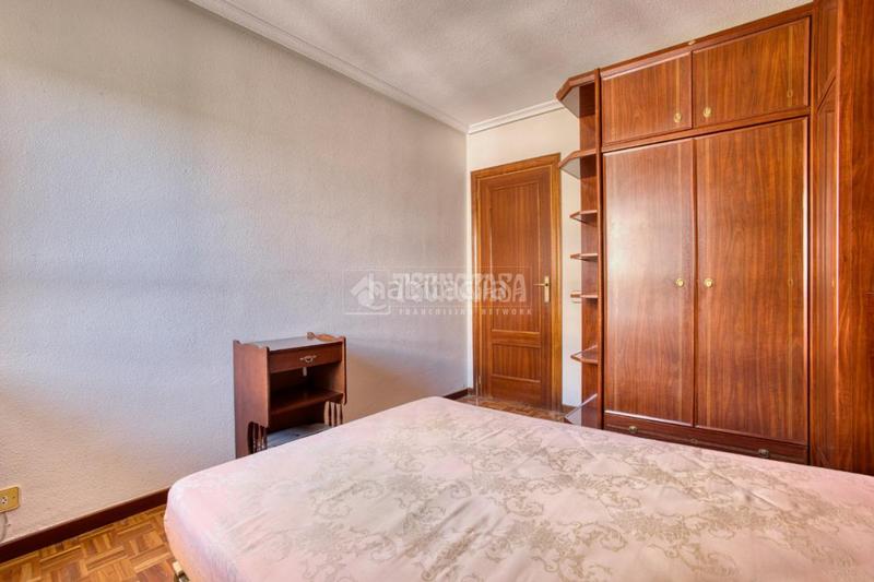 Foto a07f302a-5daf-445e-9147-f63aeebf13c8. Appartement avec chauffage dans Salesas Salamanca