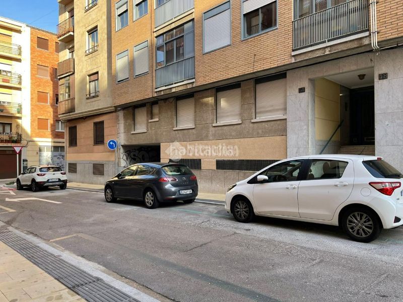 Foto 5b98aeb6-2170-4829-a0f6-65811512d017. Pis amb calefacció aparcament a Salesas Salamanca
