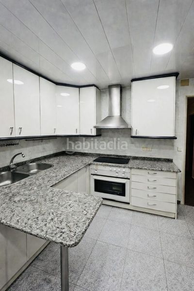 Foto 08518de2-8dde-46c3-8815-e2152112b1f6. Apartament a La Verneda - La Pau Barcelona