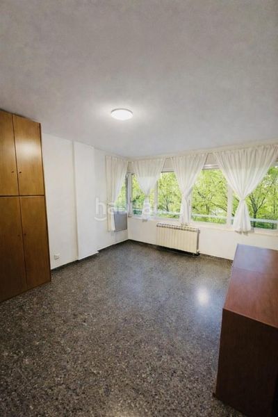 Foto dd8a3e01-a1d9-468a-9558-5cc182a55624. Apartament a La Verneda - La Pau Barcelona