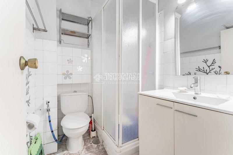 Foto e60e6429-f9ed-4018-96fd-4180dd160709. Piso  en venta en Peñagrande Madrid