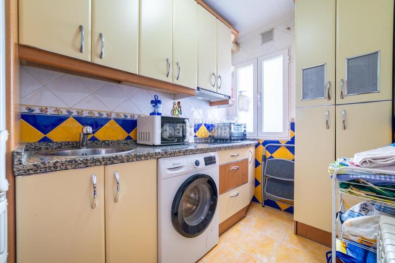 Foto 5ee04074-93ac-4df2-9701-3ccf9191ea54. Piso  en venta en Peñagrande Madrid