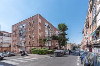 Piso en Peñagrande. Piso en venta en madrid