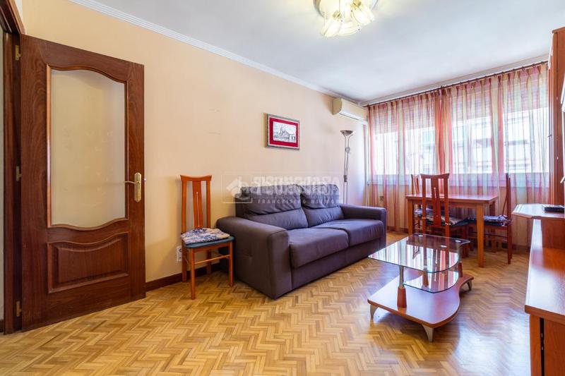 Foto 8ced06ec-3fac-4551-b503-ce3f83b55445. Piso  en venta en Peñagrande Madrid