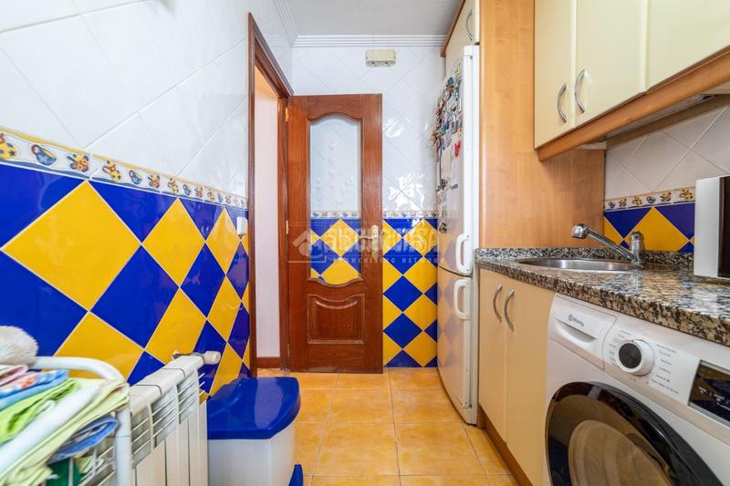 Foto cd24fa03-c7dc-4573-ac21-1e3064b1ca02. Piso  en venta en Peñagrande Madrid