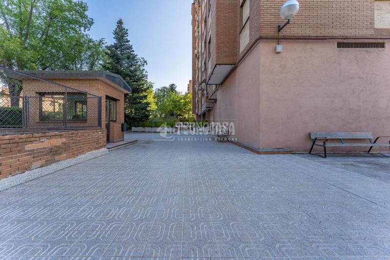 Foto 9fa86405-08e9-49f0-8d82-b840fc875f64. Piso  en venta en Peñagrande Madrid
