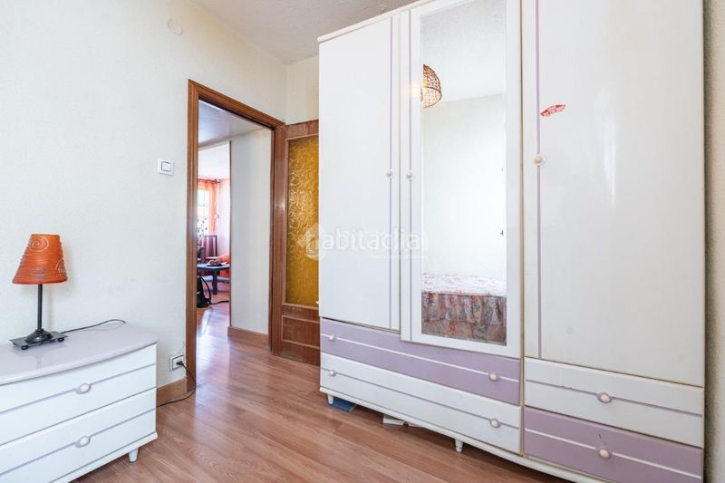 Foto 4aea0ad7-5287-48a0-a9de-9437e50186a8. Pis a Peñagrande Madrid