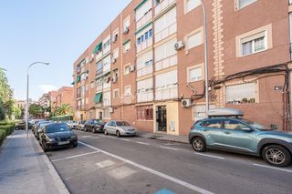 Pis a Peñagrande. Piso en venta en madrid