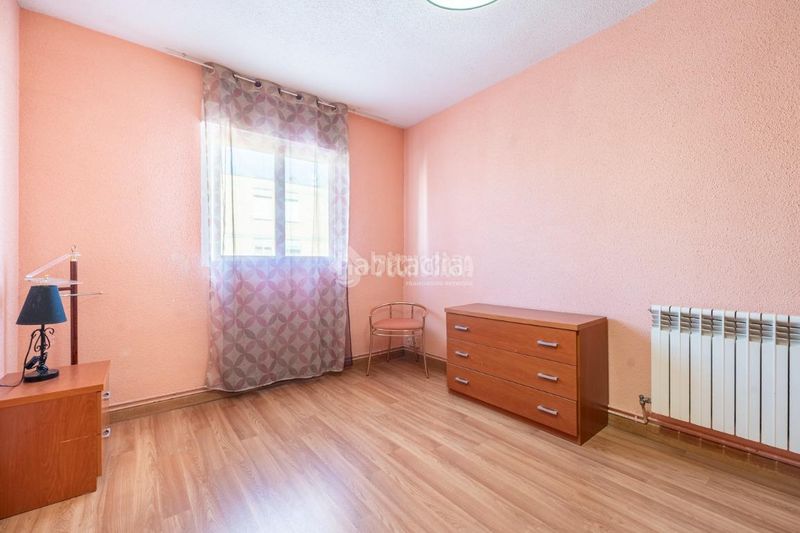 Foto a598f294-d328-47f8-bbc0-740ed50785a8. Pis a Peñagrande Madrid