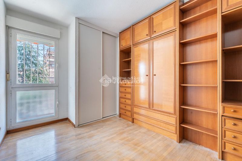 Foto 3a8d34a9-d576-4178-8617-12ae1bef074e. Casa aparellada a Peñagrande Madrid
