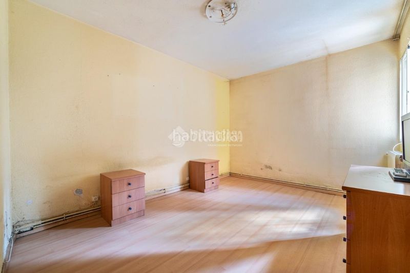 Foto 74d0d176-d5ec-479b-8939-82182d9b54c1. Piso  en venta en Peñagrande Madrid