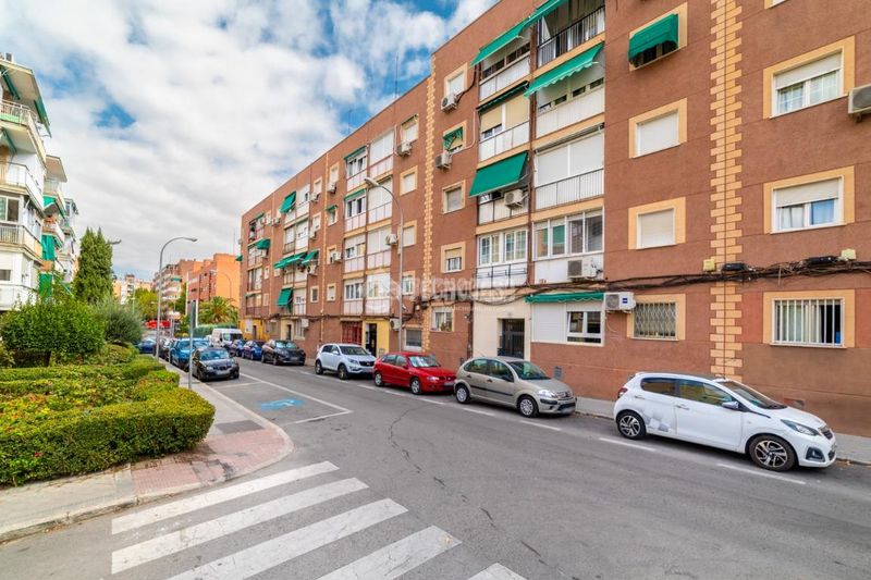 Foto d35bf470-268b-4310-8cb1-3e7abb1d9cba. Piso  en venta en Peñagrande Madrid