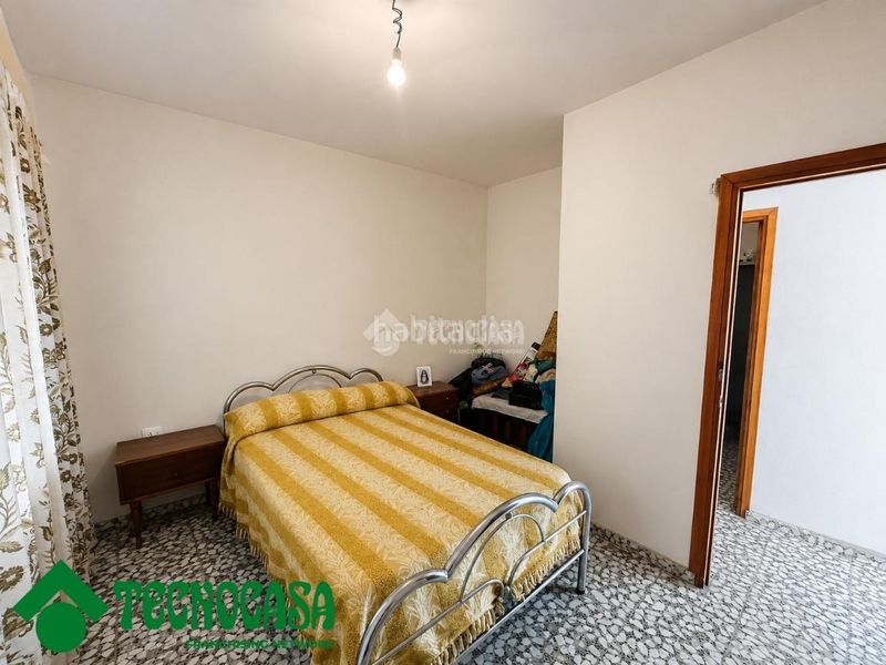 Foto ba1317d6-2955-4af3-9077-f027a3152f73. Casa aparellada a Navalucillos (Los)