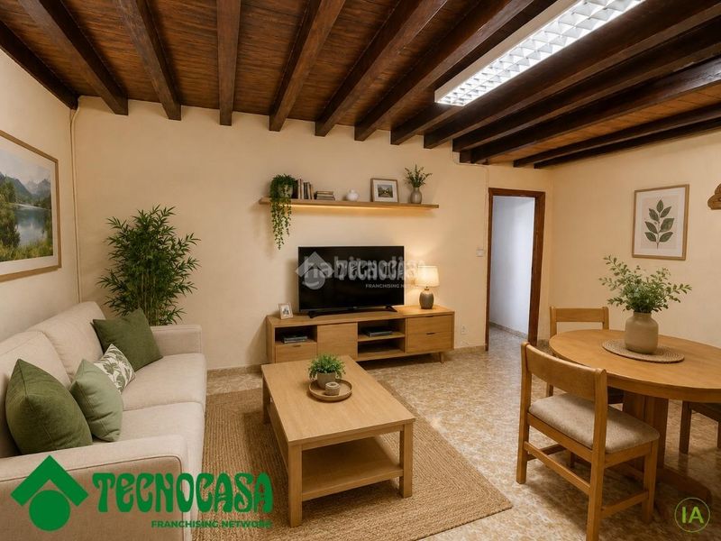 Foto c79cd60a-c87d-43c5-8f09-11e2c9e4f771. Casa aparellada a Navahermosa