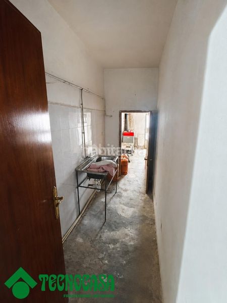 Foto ed994a00-58b7-4f41-b2ff-ee88cb142fd4. Casa aparellada a Navahermosa
