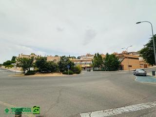Aparcament cotxe a Avenida Europa-San Antón. Boxplaza de garaje en venta en toledo