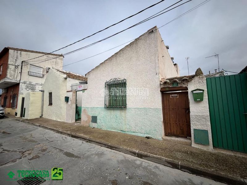 Foto 00ccda0c-c57f-4a64-989d-bf544a36f1b3. Casa amb calefacció a Ventas con Peña Aguilera (Las)