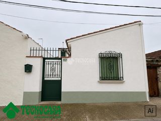 Haus in Ventas con Peña Aguilera (Las). Casa en venta en las ventas con peña aguilera