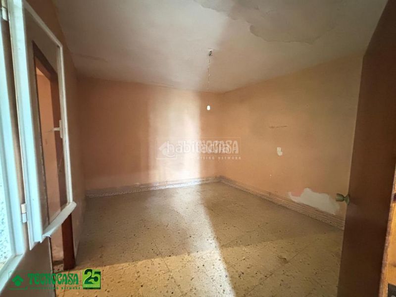 Foto e66ccf74-3b4a-49a1-bb42-c00fc681bef8. Casa amb calefacció a Ventas con Peña Aguilera (Las)