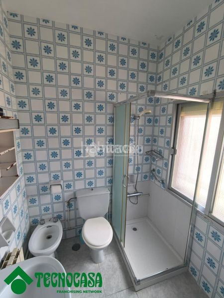 Foto 64759384-463c-4c6e-a86c-075f74d2502a. Casa aparellada amb calefacció a Gálvez