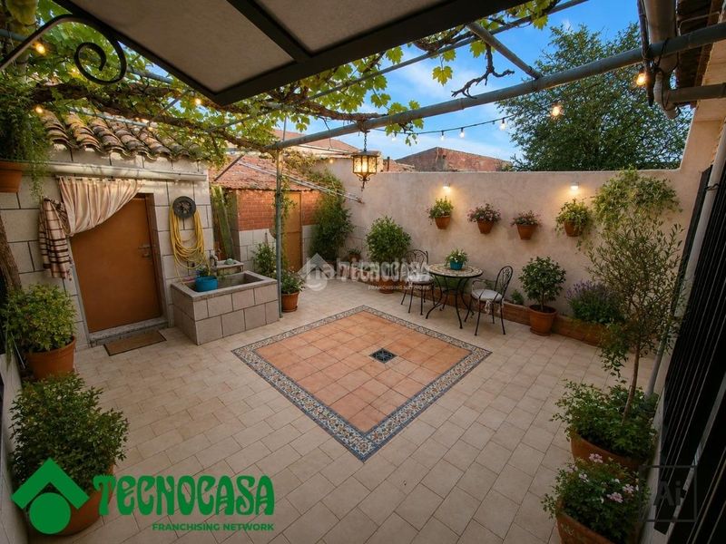 Foto 7907fd09-e463-4e14-9afe-4781fefbb12a. Casa aparellada amb calefacció a Gálvez