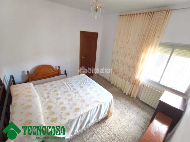 Foto f6305754-8900-4242-9471-9b33376abe41. Casa aparellada amb calefacció a Gálvez