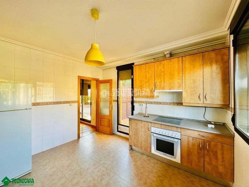 Foto 5a3ff500-c984-4eca-bd60-b4884b1c8222. Casa  en venta en Layos