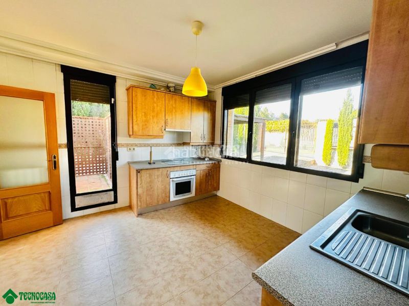 Foto 6a029723-0e77-412e-919c-08ac1cdd12f3. Casa  en venta en Layos