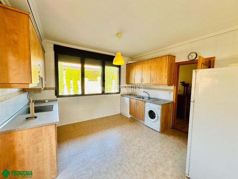 Foto bef2e3b3-bd91-4f4c-b5e5-97fee7856949. Casa  en venta en Layos