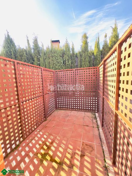 Foto bfa568eb-cf49-4d70-bf70-2b77cc4ae6aa. Casa  en venta en Layos