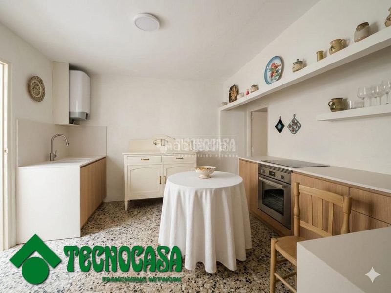 Foto fa94b01f-79c6-4cdc-9e43-5ef8433e50f4. Casa amb calefacció a Urda