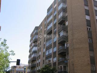 Appartement à San José Alto. Piso en venta en zaragoza