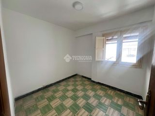 Flat in San José. Piso en venta en zaragoza