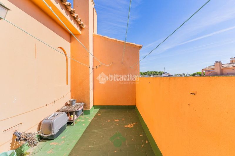 Foto d31aa8a5-903b-438e-b74e-75ff312b474d. Casa a Las Canteras Puerto Real