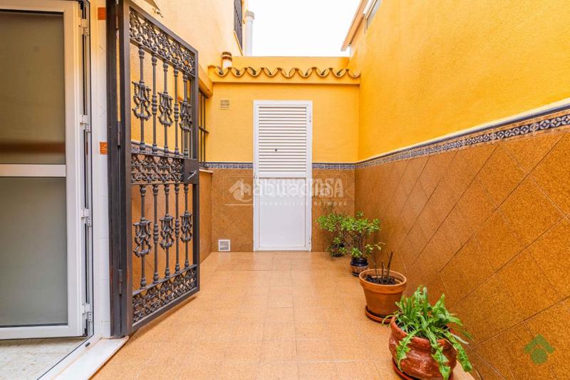 Foto 28004490-1aaa-42d7-9f49-950cd998ae05. Casa pareada casa en venta en Las Canteras Puerto Real