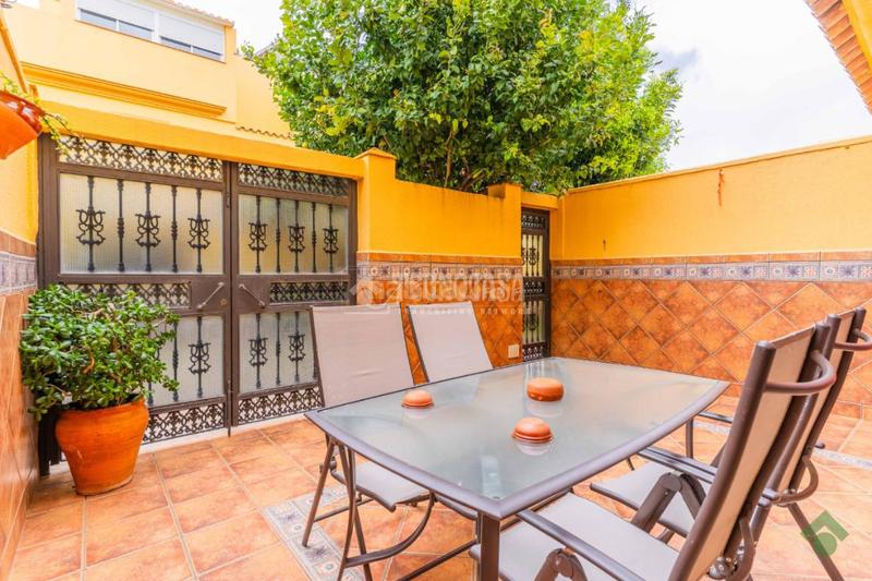 Foto e2b35c05-5fba-40a1-a5ea-f749d365ae7f. Casa pareada casa en venta en Las Canteras Puerto Real