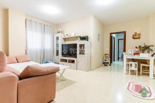 Pis en Casines. Piso en venta en puerto real