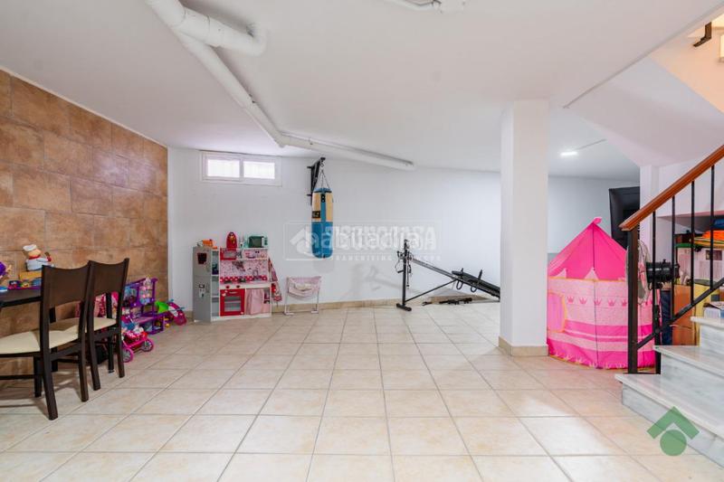 Foto 16cb53f3-7b77-4a89-902e-d9cc6e12d920. Casa  en venta en Las Canteras Puerto Real