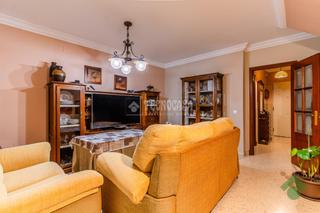 Casa aparellada a Las Canteras. Casa en venta en puerto real