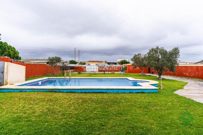 Foto 71122577-f4cb-4f37-8d14-235b20c4d964. Masia amb aparcament a Parque Atlántico - Ronda este Jerez de la Frontera