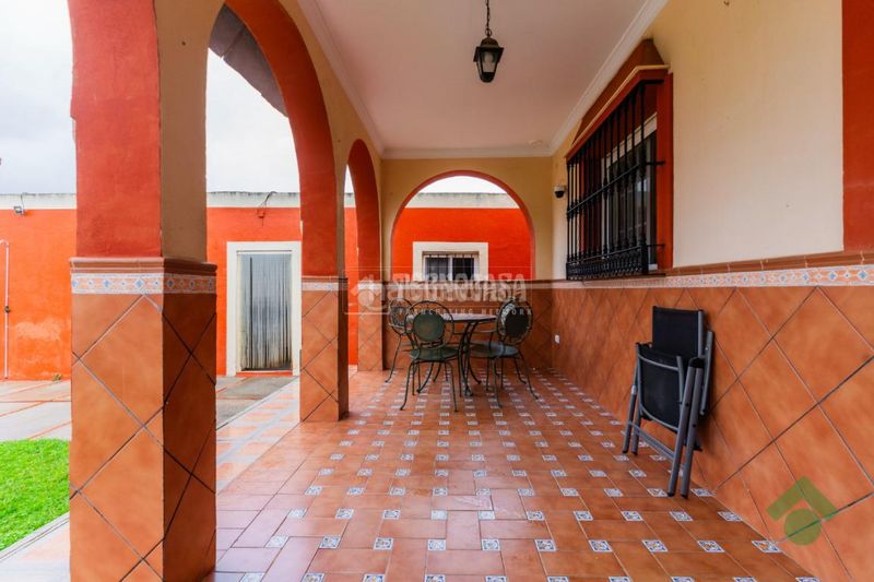 Foto a6a7d095-c2fe-4596-9fdb-91d05fb2d1e5. Masia amb aparcament a Parque Atlántico - Ronda este Jerez de la Frontera