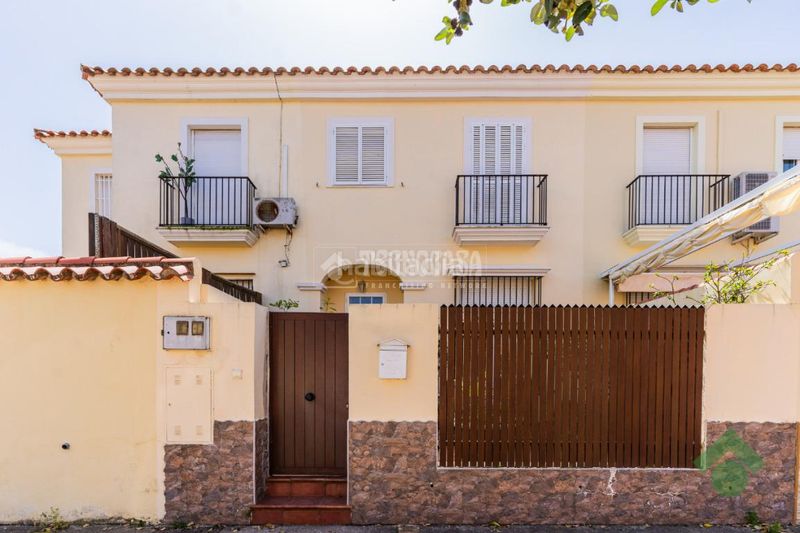 Foto d3a06324-56a8-453e-b049-d9b752aa061c. Casa a Las Canteras Puerto Real