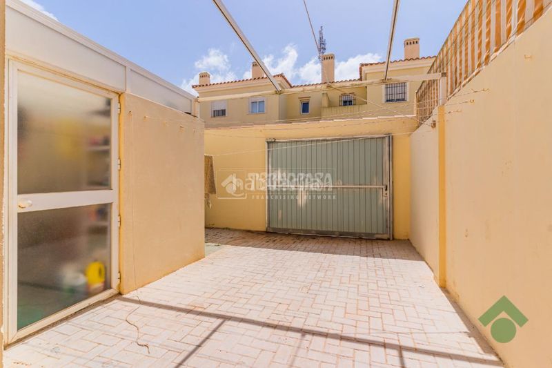 Foto e3456478-3705-4a77-889c-c868a9793c71. Casa a Las Canteras Puerto Real