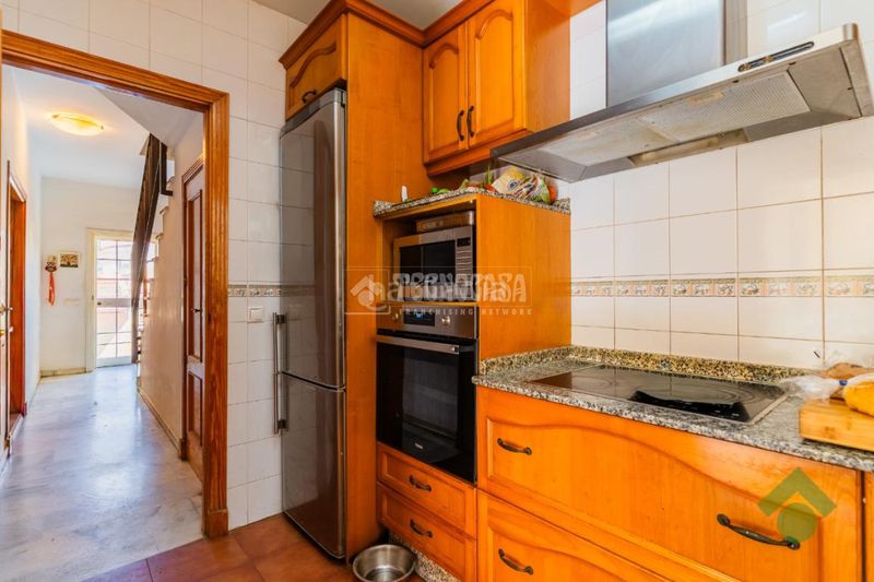 Foto f567fc30-ec5f-416a-8aab-3fdb80aa6cb1. Casa a Las Canteras Puerto Real