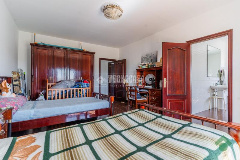Foto ad833a74-af52-4420-8164-8bda908e88f3. Masia amb aparcament piscina a Las Canteras Puerto Real